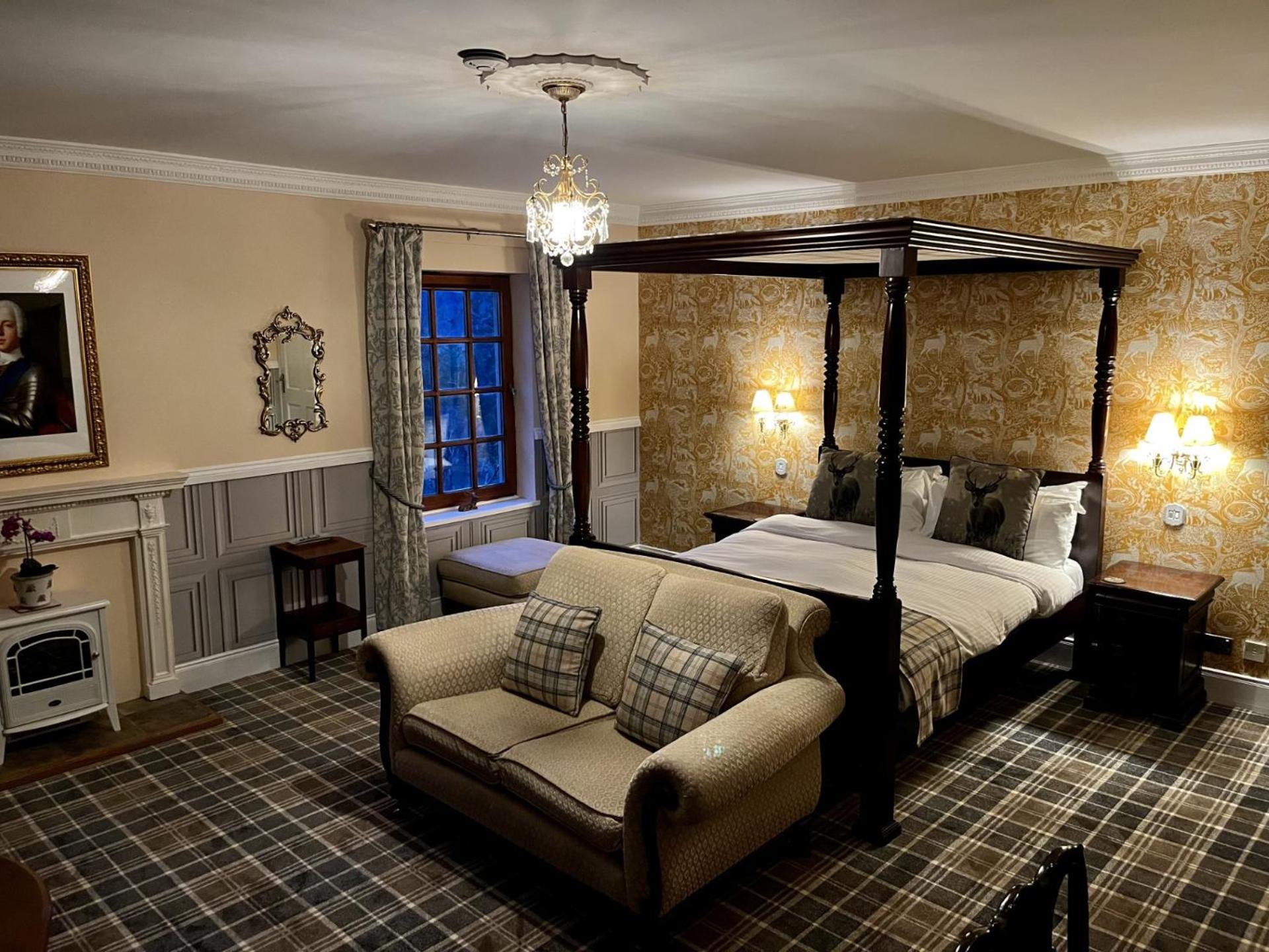 Highland Bear Lodge & Luxury Bear Huts Drumnadrochit Bagian luar foto