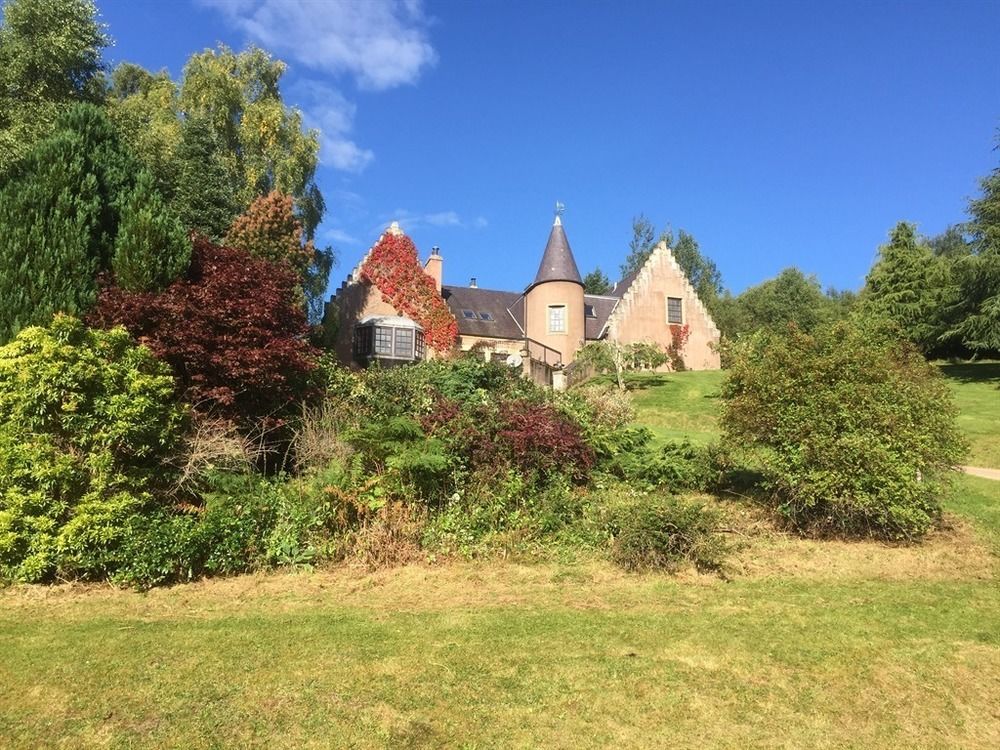 Highland Bear Lodge & Luxury Bear Huts Drumnadrochit Bagian luar foto